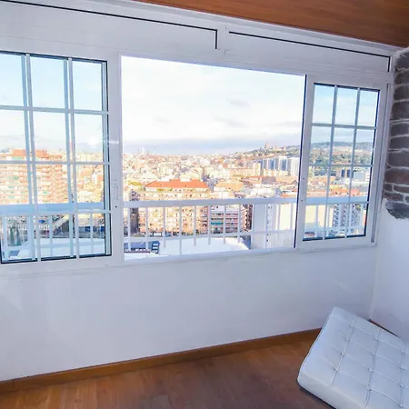 Touch The Sky Apartment L'Hospitalet de Llobregat Exterior photo